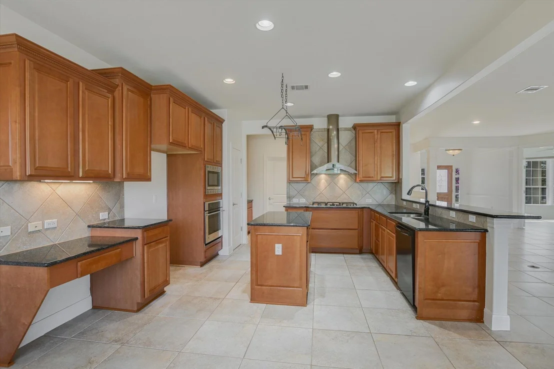 Photo of 303 Goose Island DR