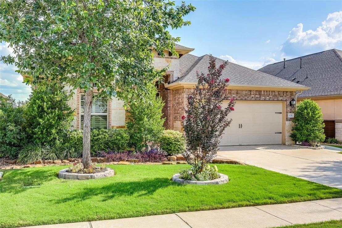 Photo of 3233 Veneto WAY