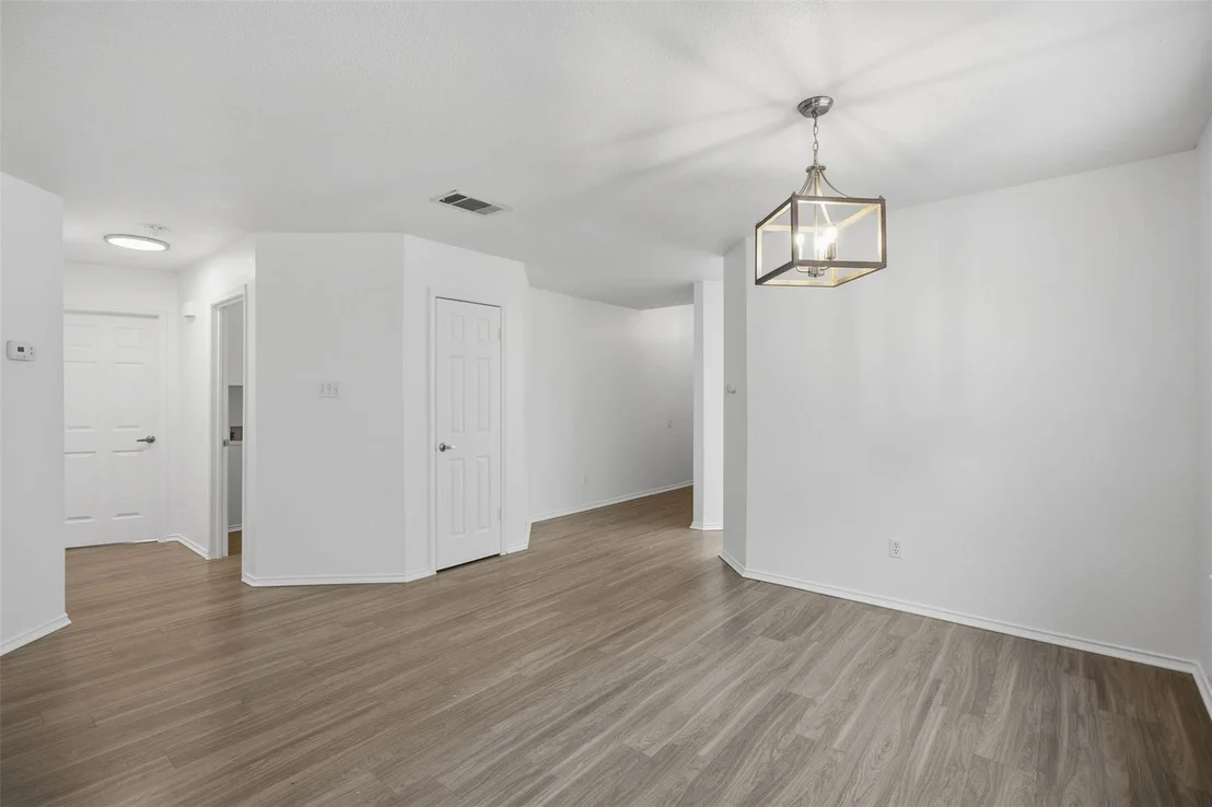 Photo of 1206 Garden Path DR