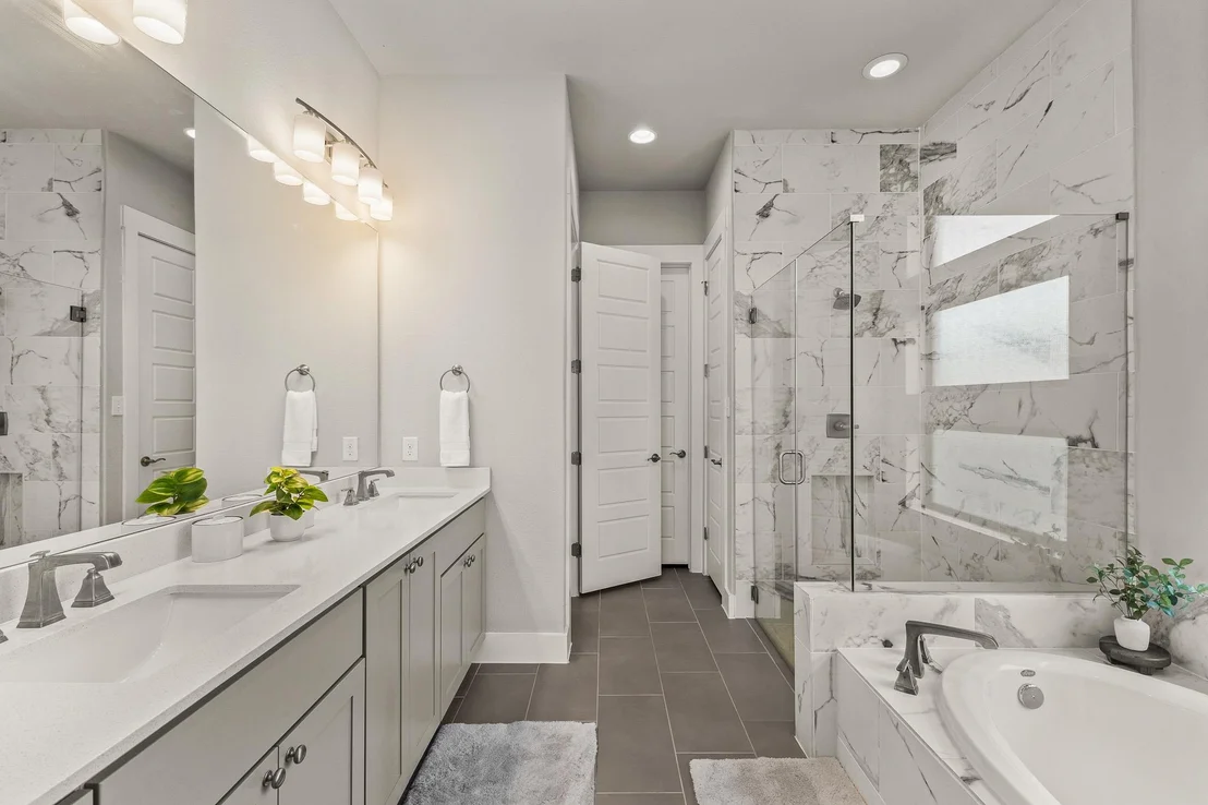 Photo of 356 Coyote Creek WAY