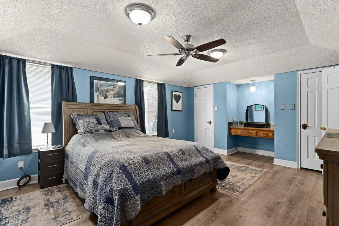 Photo of 310 County Road 3080