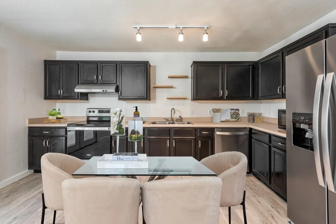 Photo of 1025 Canterbury TRL
