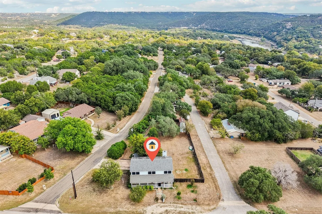 Photo of 11203 Travis DR