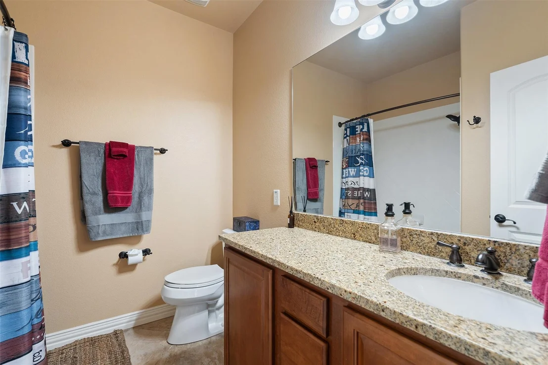 Photo of 118 Bridgepoint DR