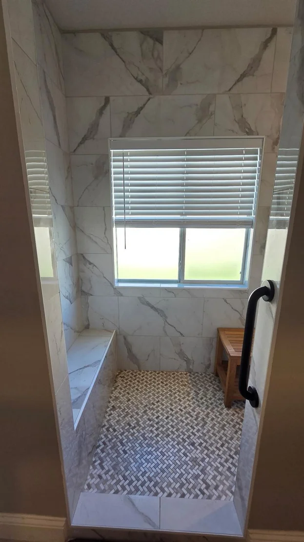 Photo of 125 Rose Mayer LOOP