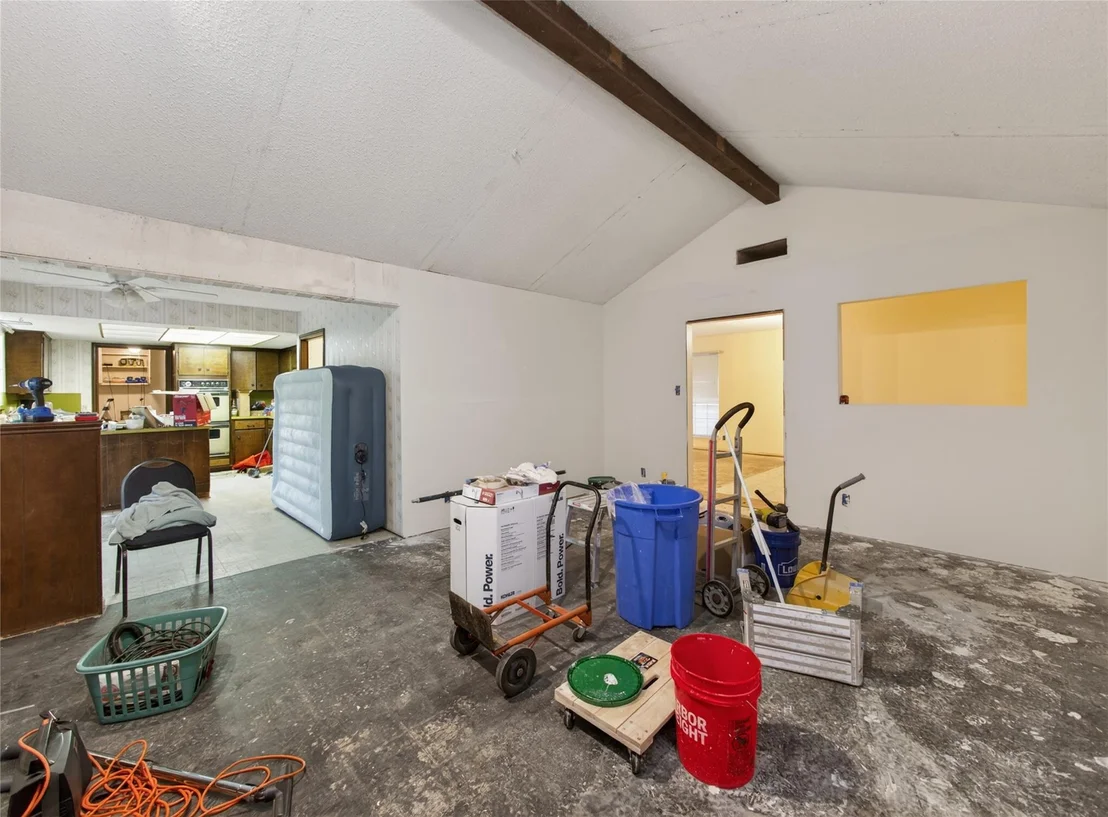 Photo of 8804 El Rey BLVD