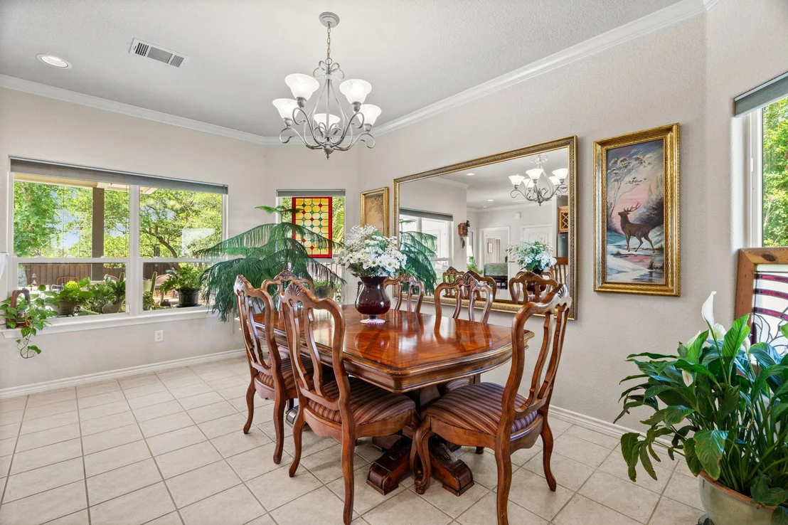 Photo of 813 Lacey Oak CIR