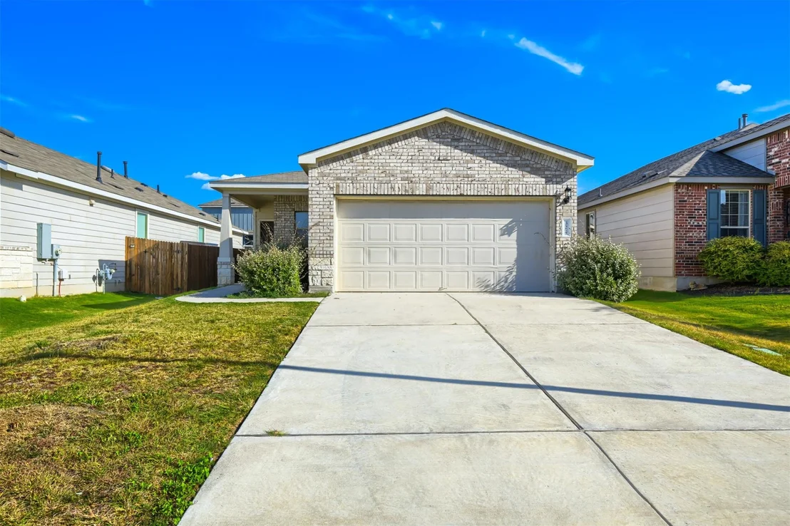 Photo of 324 Harper LN
