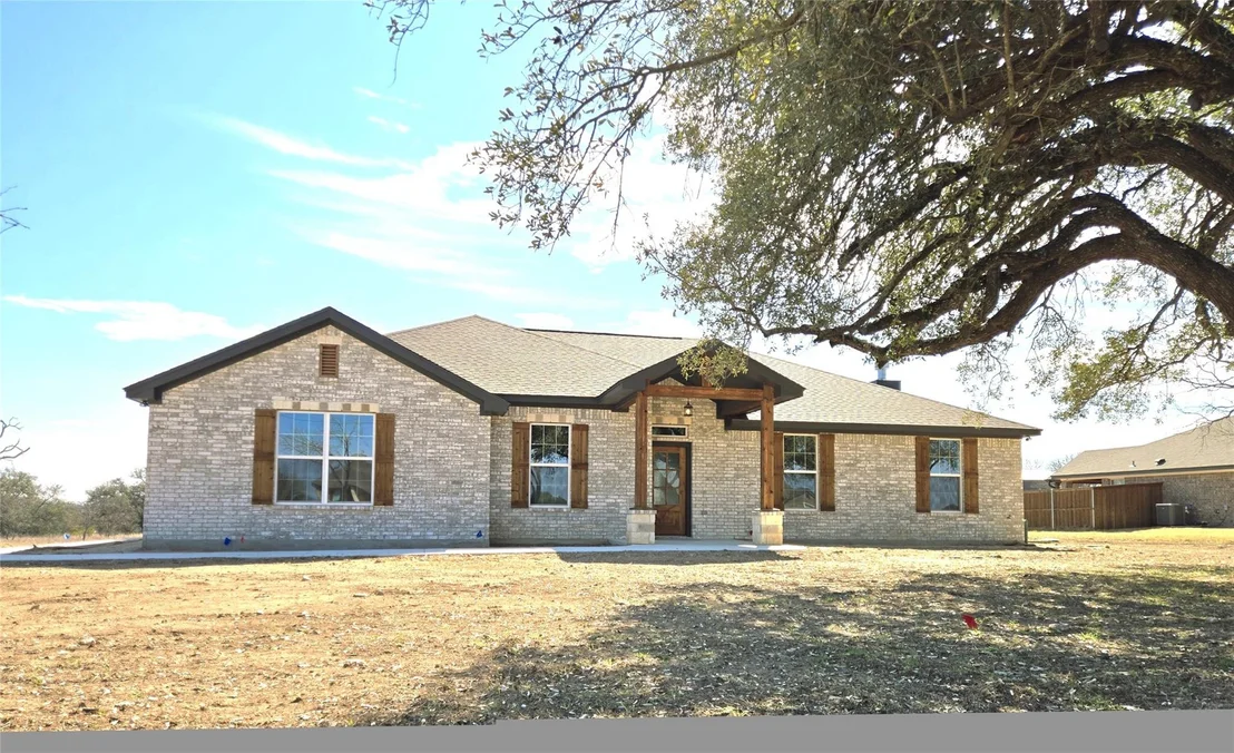 Photo of 425 County Road 3152