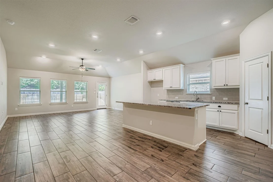 Photo of 603 Stonewood LN