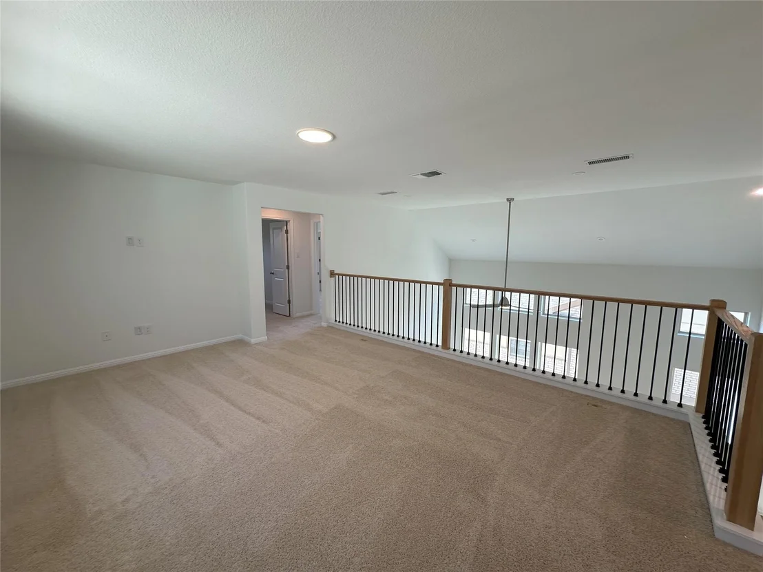 Photo of 179 White Horses DR