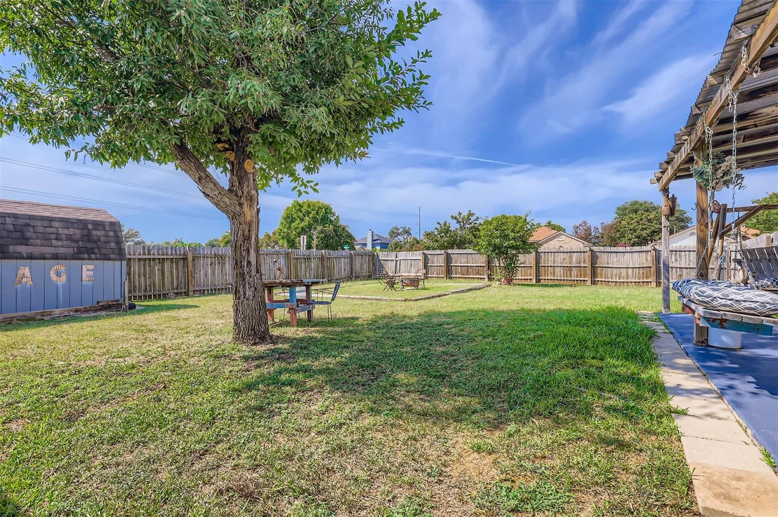 Photo of 500 Sparkling Brook LN