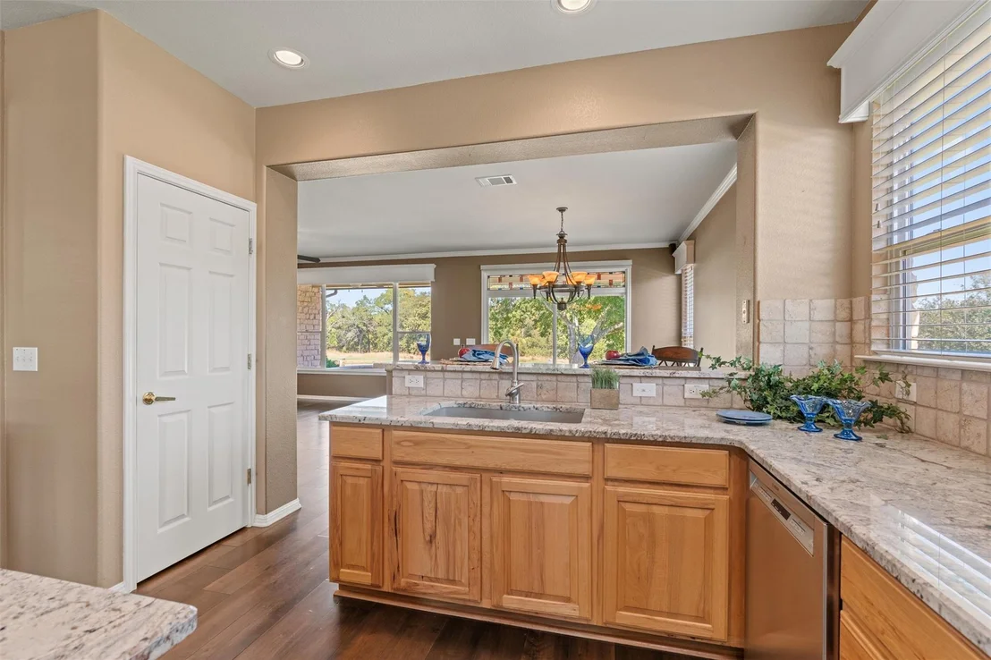 Photo of 127 Durango TRL