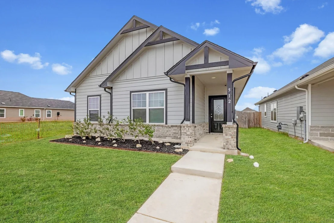 Photo of 512 Timber Brook DR