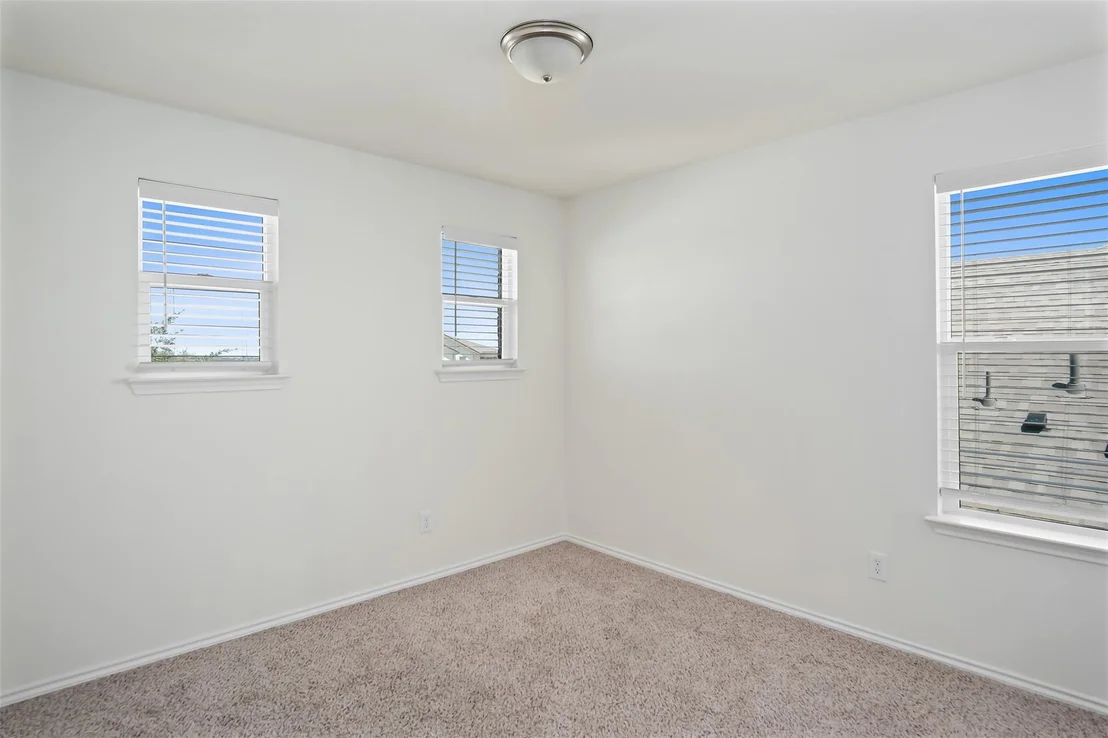 Photo of 213 Rocroi DR