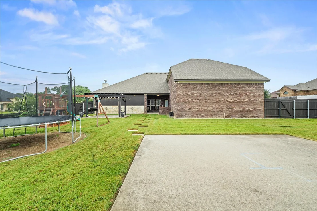 Photo of 4906 Deerwood LOOP
