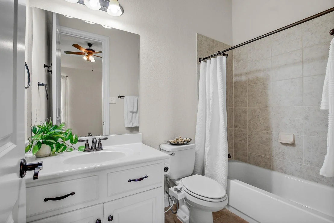 Photo of 272 Pine Post CV