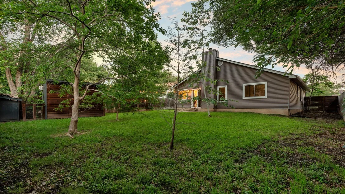 Photo of 720 Great Britain BLVD