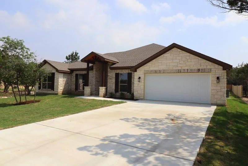 Photo of 15945 Salado DR