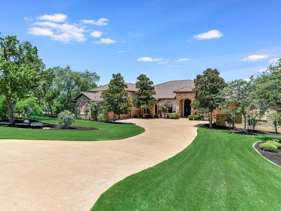 Photo of 6000 Lantern View DR