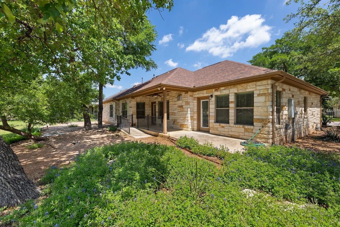 Photo of 1001 Fort Davis ST