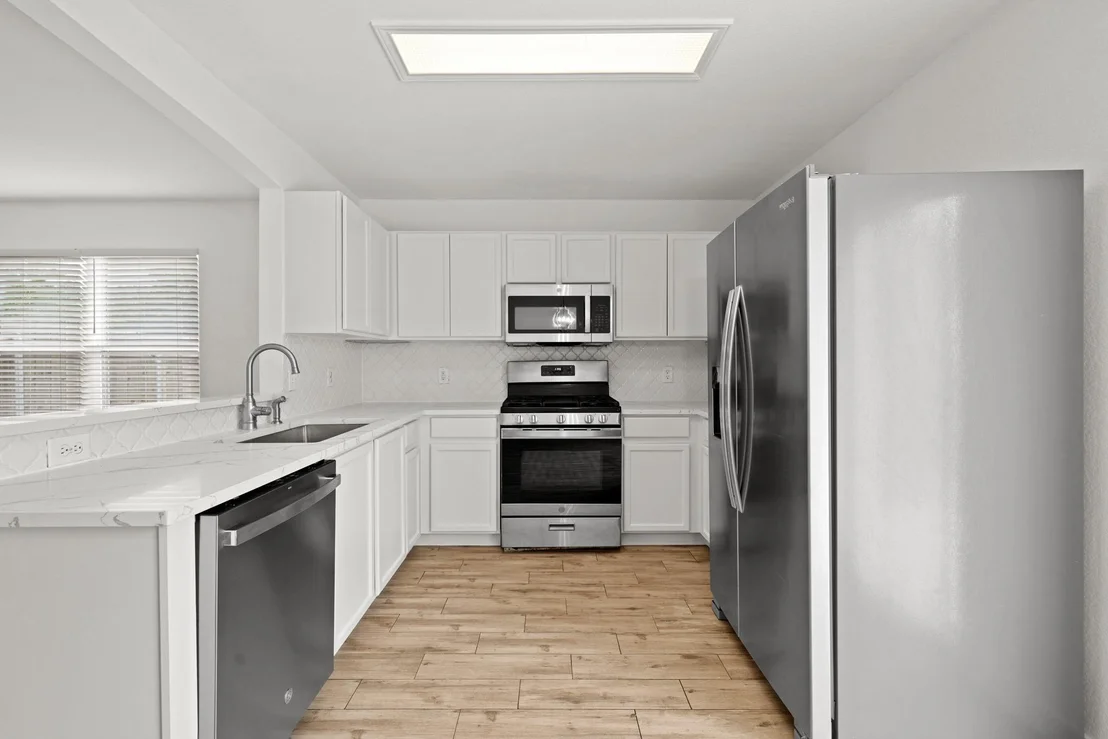 Photo of 105 Stanford DR