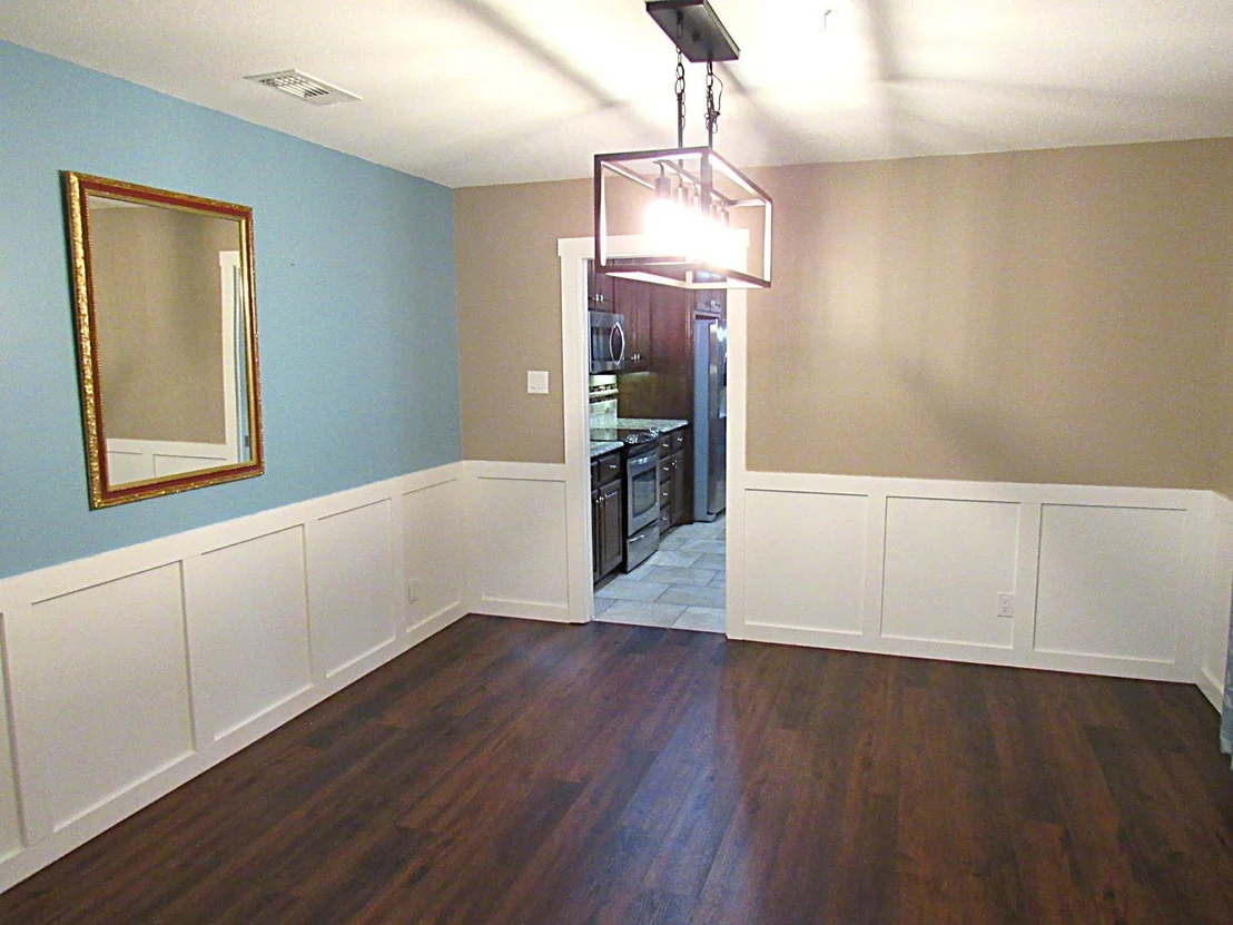 Photo of 737 Estate DR