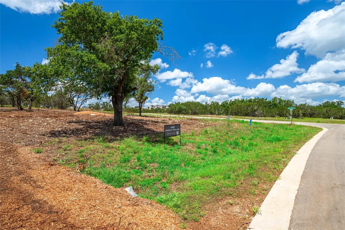 Photo of 6401 Madrone Tree LN