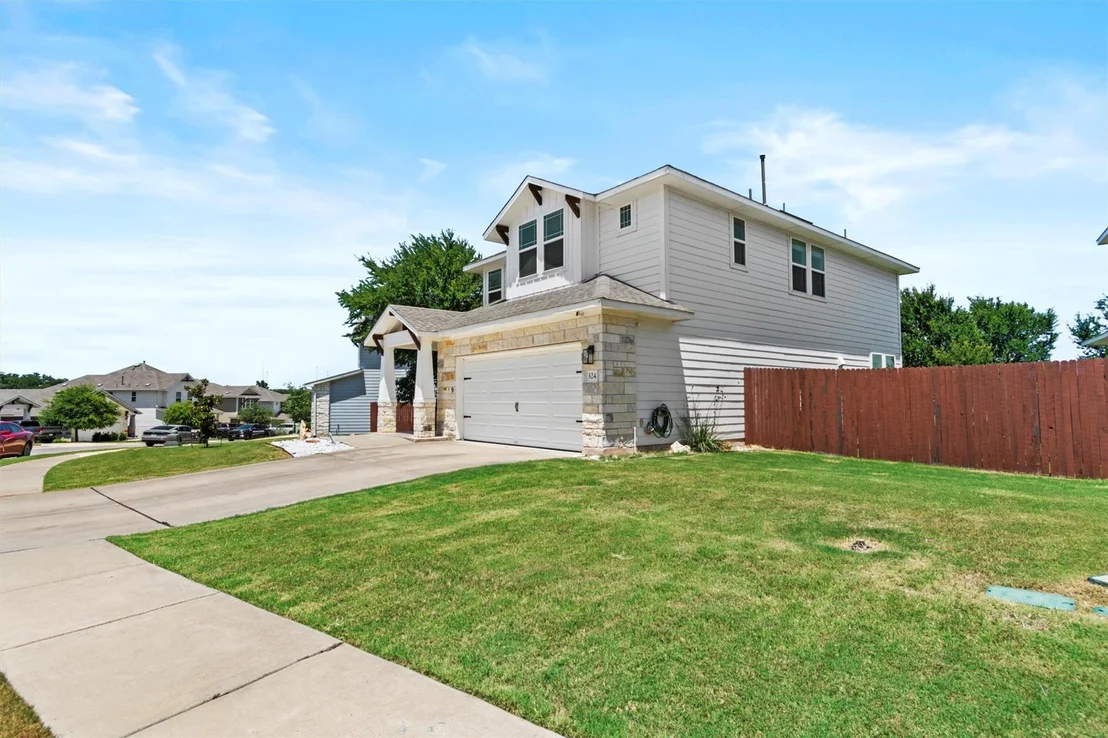 Photo of 324 Gaida LOOP