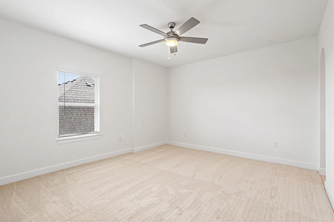 Photo of 15098 Dorothy DR