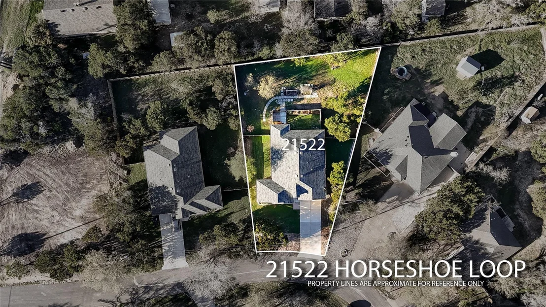 Photo of 21522 Horseshoe LOOP