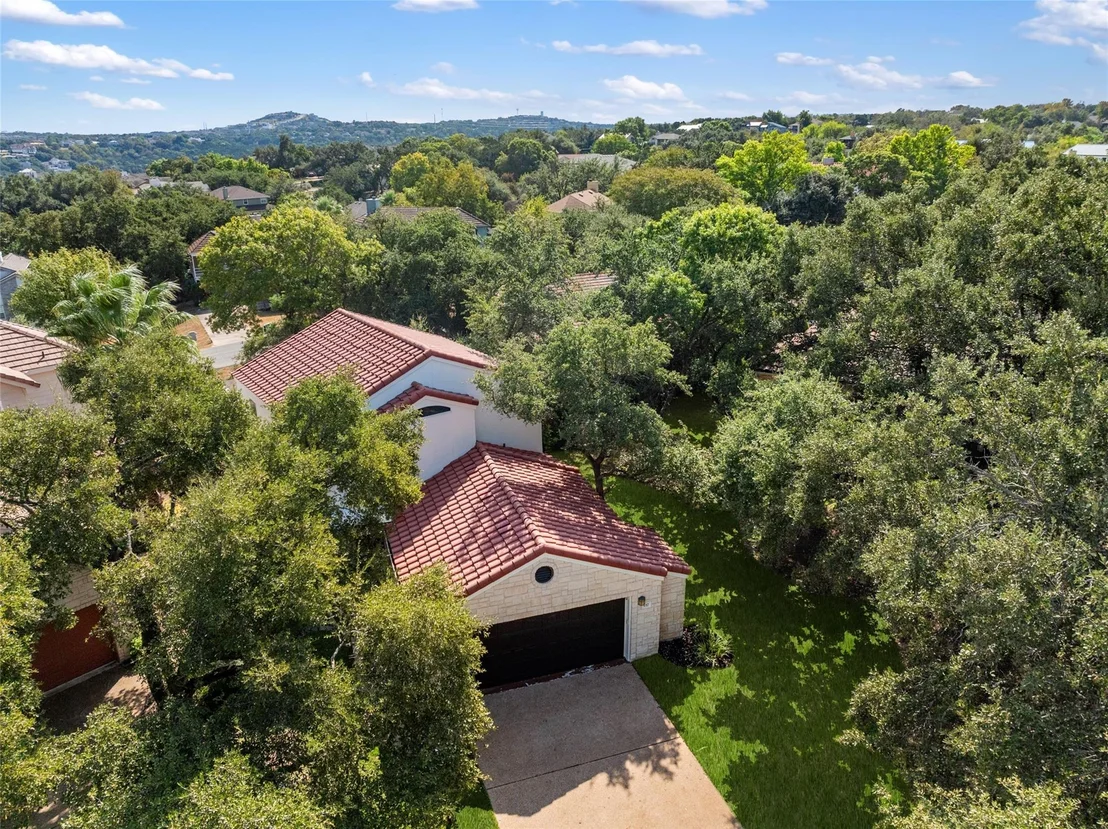 Photo of 117 Oakbluff CV