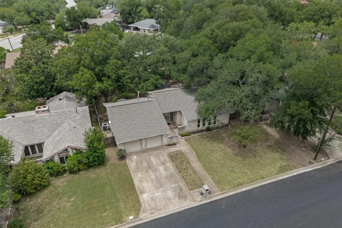 Photo of 12902 Trailwood RD