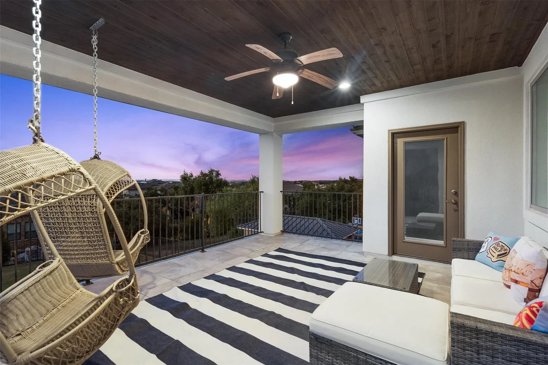 Photo of 408 Prosecco PL