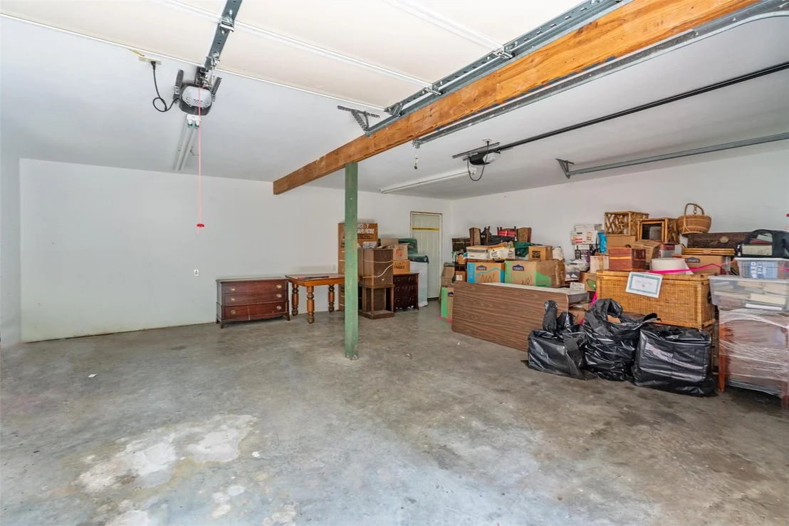 Photo of 601 Deertrail DR