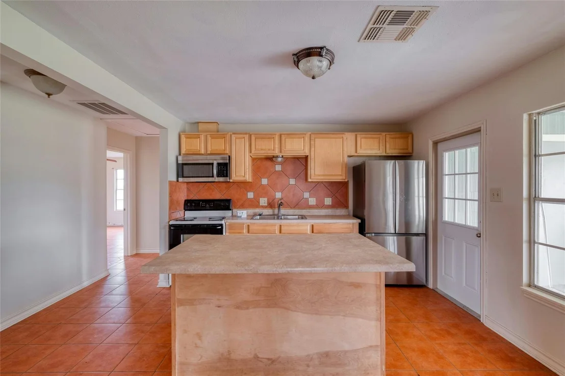 Photo of 103 Robin LN