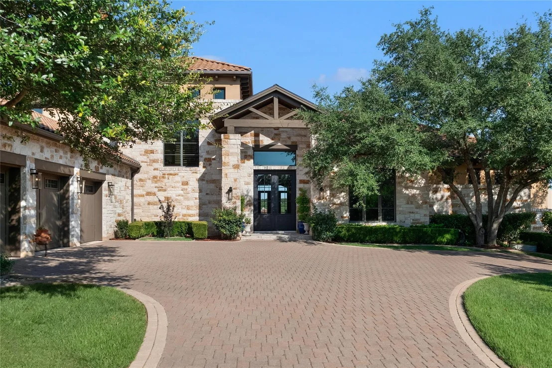 Photo of 601 Brandon WAY
