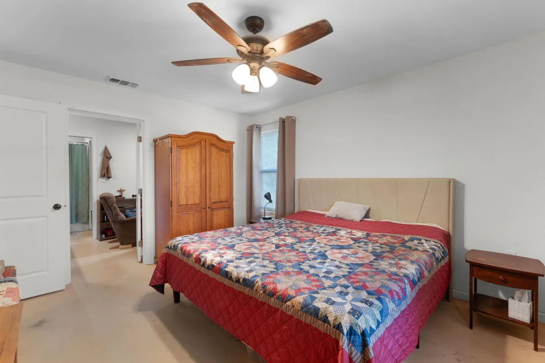 Photo of 211 Crestview