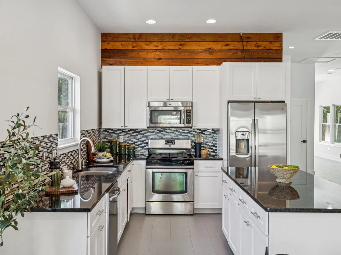 Photo of 1702 Miriam Ave