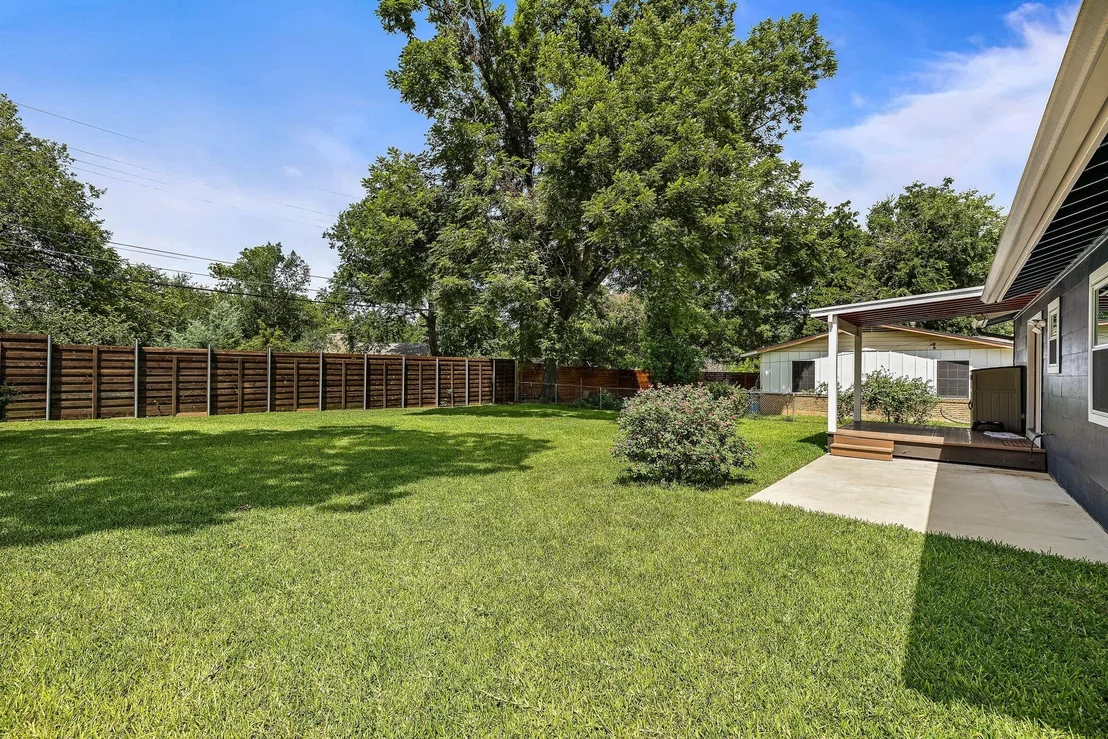 Photo of 1803 Forestglade DR