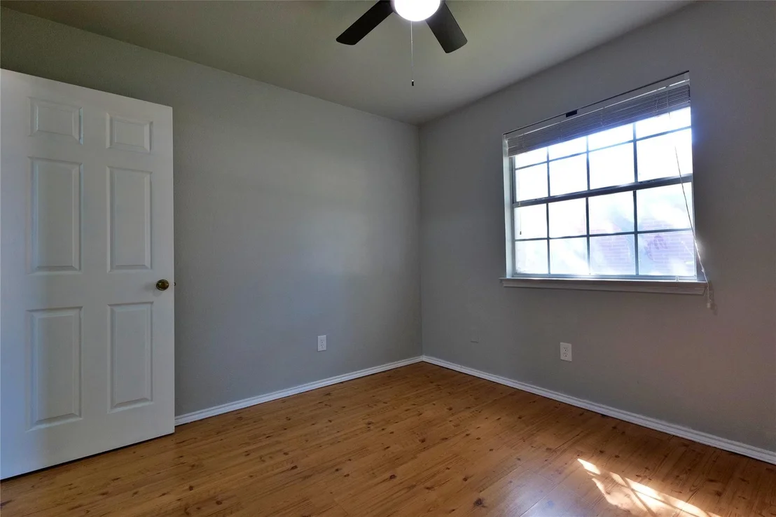 Photo of 615 Blue Oak CIR