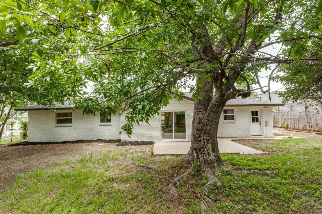 Photo of 5711 Wellington DR