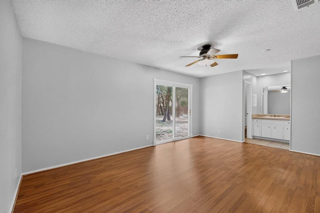 Photo of 1002 Adventure LN
