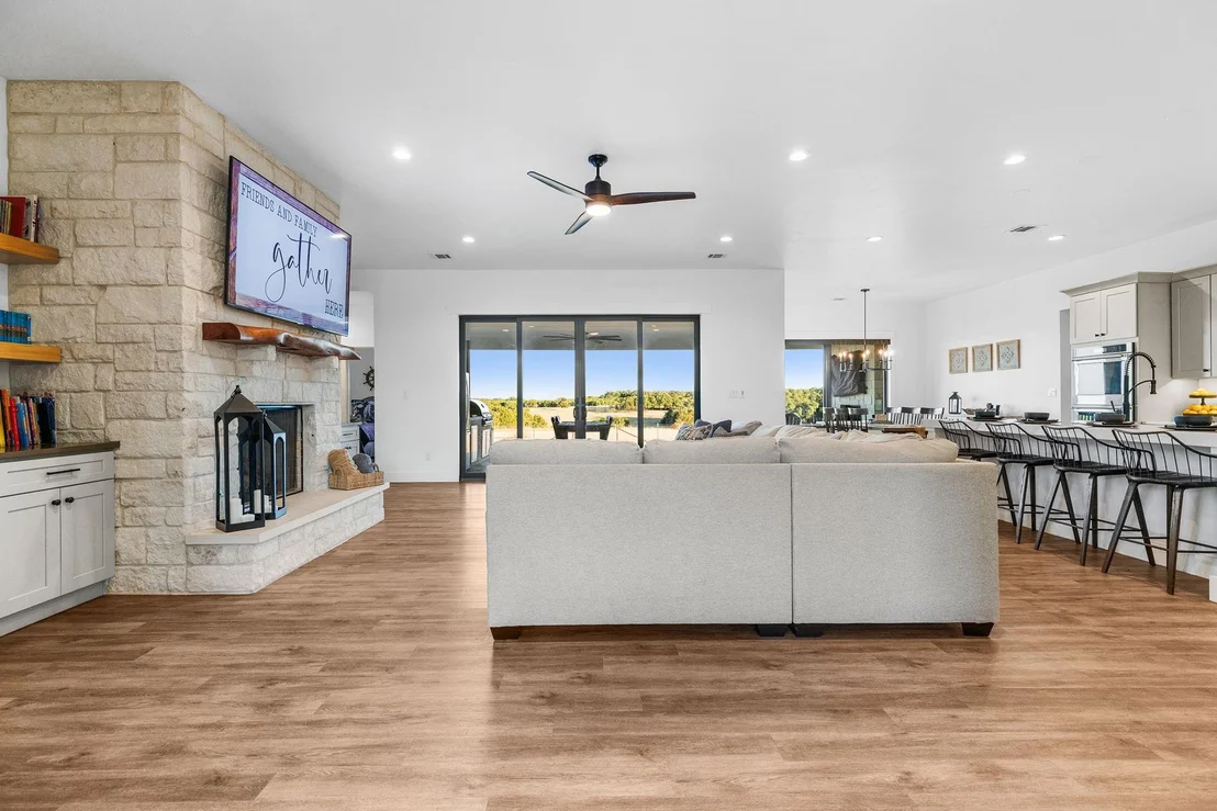 Photo of 345 Judges RD