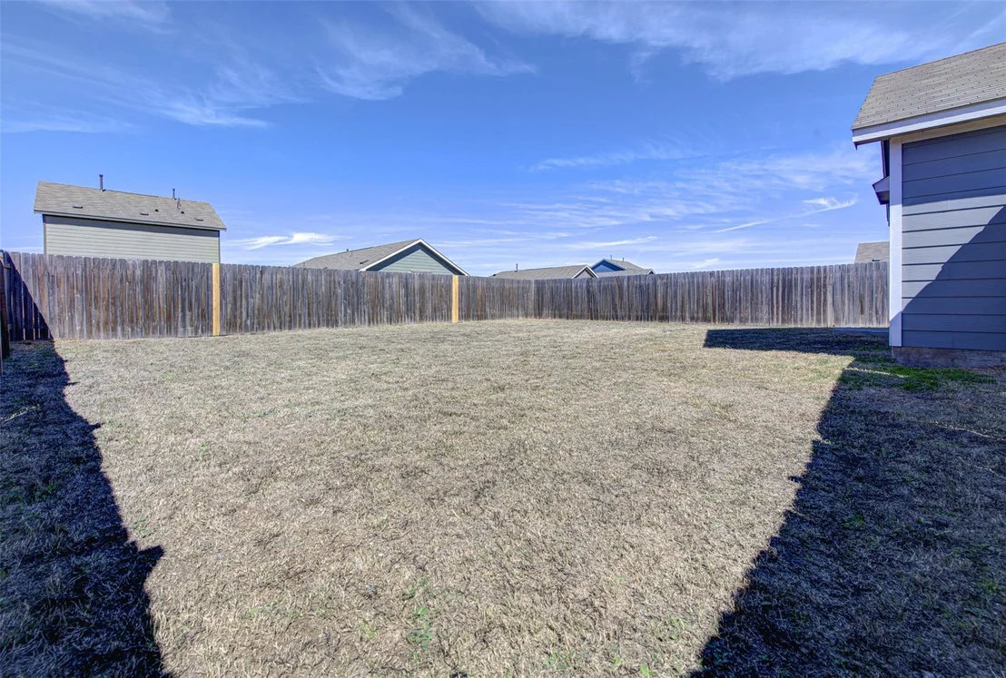 Photo of 517 Thunderstorm Ave