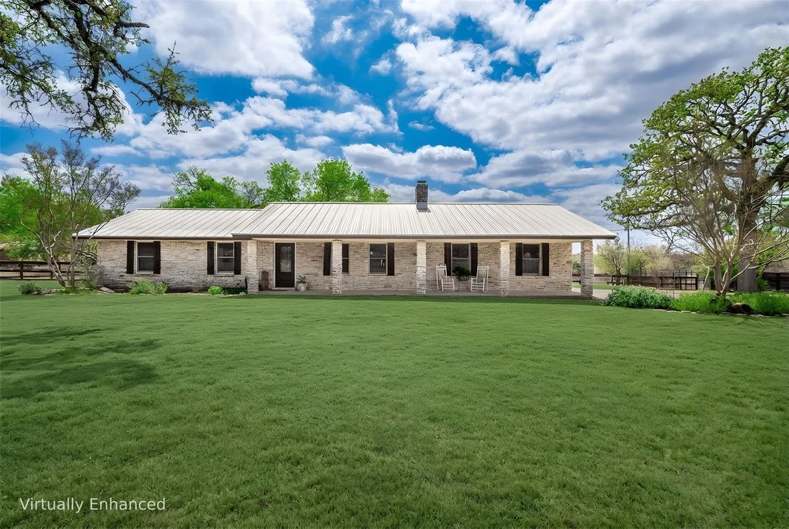 Photo of 718 Post Oak DR