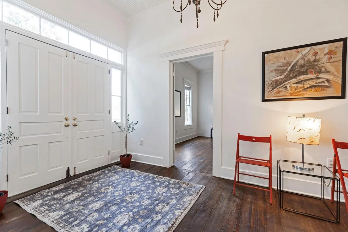 Photo of 409 N Main ST