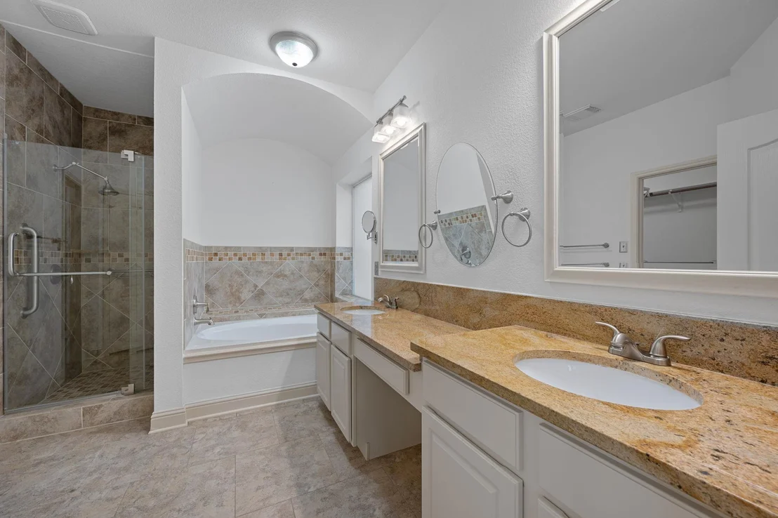 Photo of 1907 Holly Hill DR