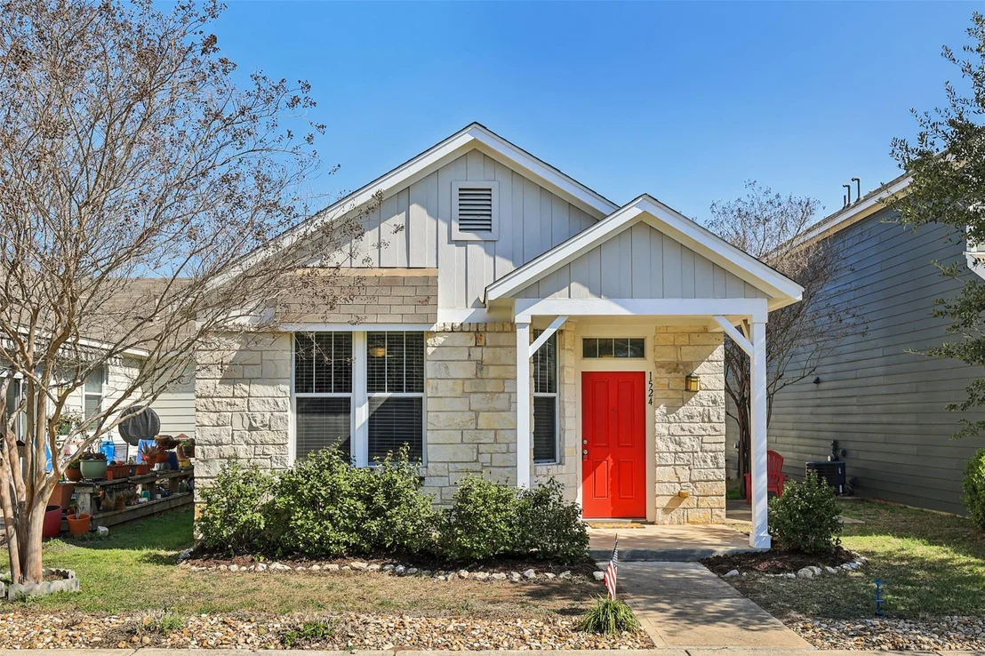 Photo of 1524 Sanders