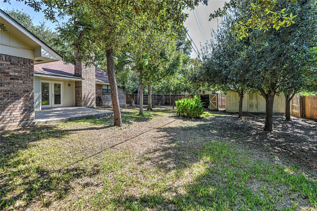 Photo of 3110 Hemlock BLVD